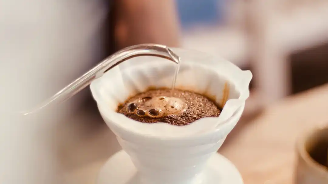 pour over coffee brewing methods need soft water, like Feketeleves Coffee Water - Filter